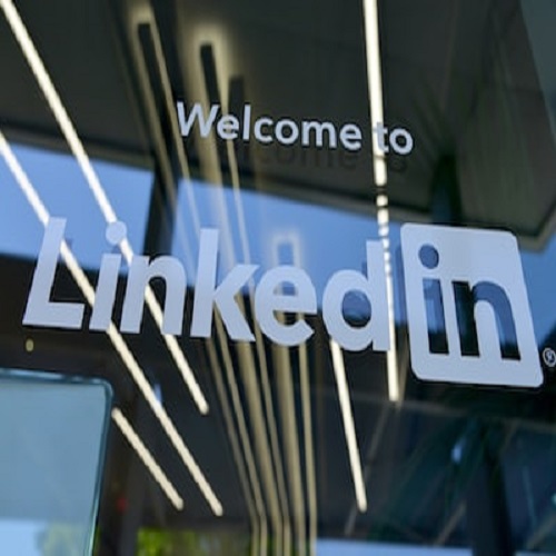 How to log out of linkedin